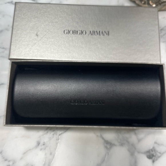 Giorgio Armani eye glass case - Picture 3 of 4